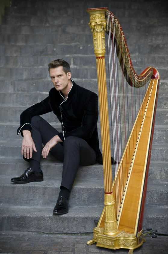 Vilniuje koncertuos viena ryškiausių klasikinės muzikos žvaigždžių – pasaulinis arfos virtuozas Xavier de Maistre