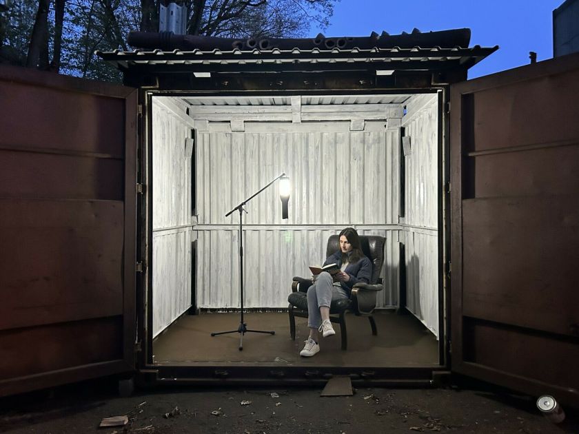 Baigiamasis „Migruojančio muziejaus“ pasakojimas Pamario galerijoje: Vytauto Viržbicko instaliacija apie žmogaus vidines ribas